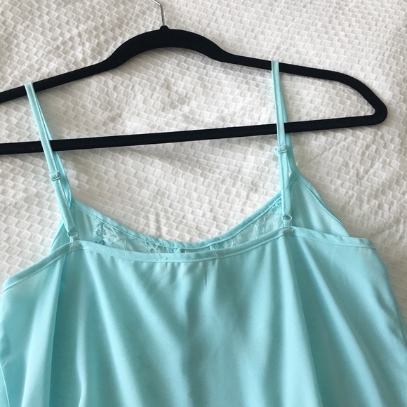 Semi sheer Tank w/lace szS from Apricot Lane - Picture 3 of 6